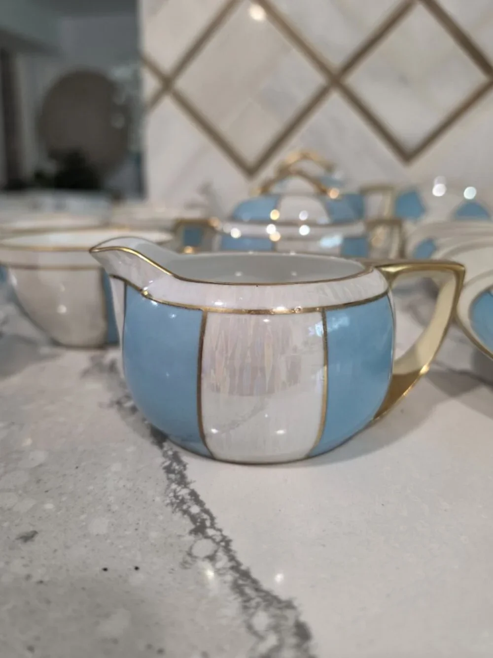 Noritake Tea Set 15-Piece Blue White Pearlescent w/ gold Porcelain Made In Japan
